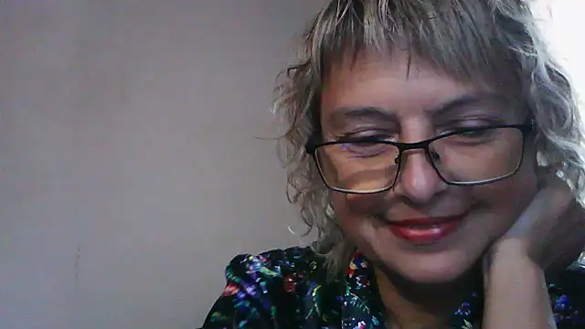Snapshot of ElizabethGorden chatting on August 2026 04:17:02 AM ElizabethGorden online show from August 2026 04:17:02 AM