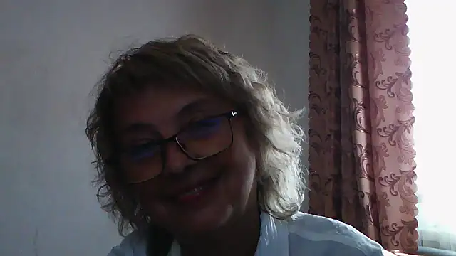 Snapshot of ElizabethGorden chatting on July 2026 06:44:01 AM ElizabethGorden online show from July 2026 06:44:01 AM