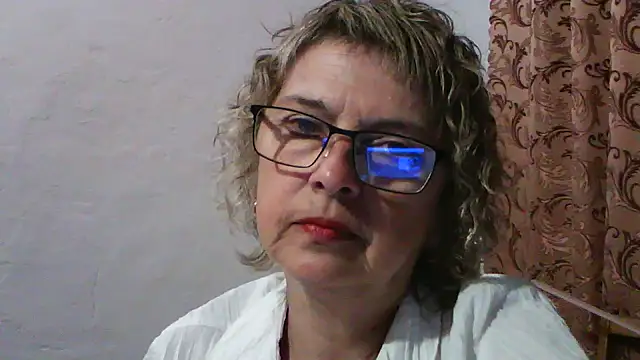 ElizabethGorden online show from June 2026 06:40:01 PM