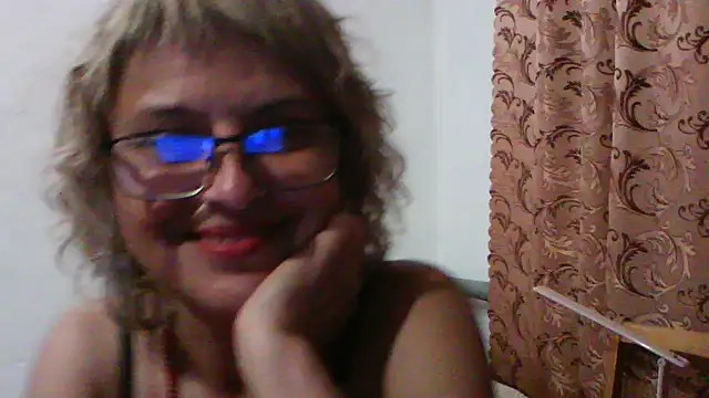 Snapshot of ElizabethGorden chatting on July 2026 06:27:02 PM ElizabethGorden online show from July 2026 06:27:02 PM