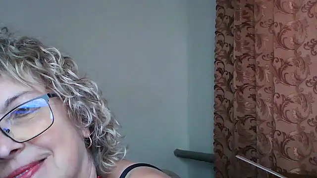 ElizabethGorden online show from June 2026 02:01:02 PM