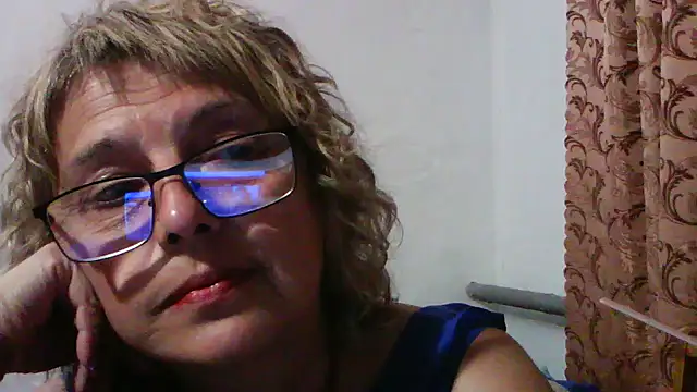 Snapshot of ElizabethGorden chatting on June 2026 07:09:02 PM ElizabethGorden online show from June 2026 07:09:02 PM