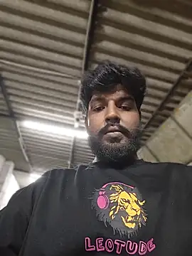 smallIdick 69 online show from May 2026 04:26:01 PM