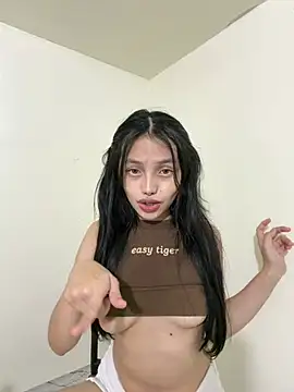 Snapshot of Tattiana12 chatting on June 2026 02:34:01 PM Tattiana12 online show from June 2026 02:34:01 PM