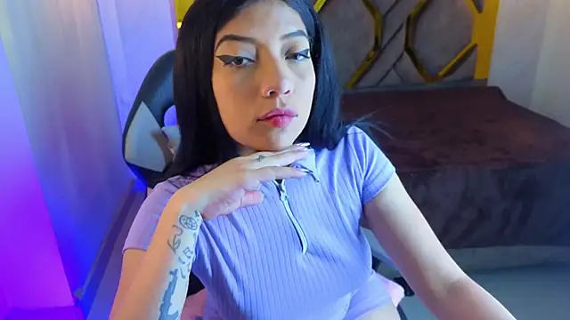 Ey Im simone  online show from May 2026 12:24:01 PM
