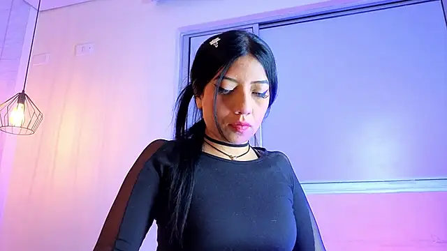 Ey Im simone  online show from June 2026 12:47:02 PM