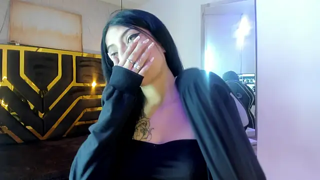 Ey Im simone  online show from June 2026 12:27:02 PM