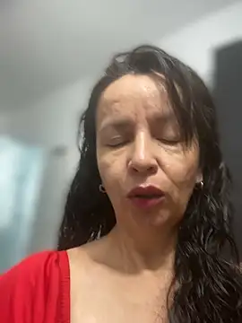 Soy Camila8 online show from May 2026 11:47:01 PM