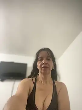 Soy Camila8 online show from May 2026 10:21:02 AM