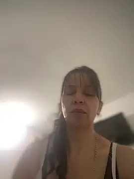 Soy Camila8 online show from June 2026 12:16:02 AM