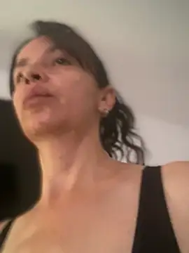 Soy Camila8 online show from May 2026 12:25:02 PM