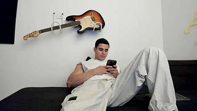 chicozen online show from May 2026 04:13:01 PM