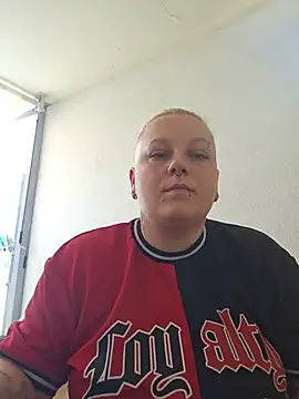 Lady Peggi online show from June 2026 11:08:02 AM