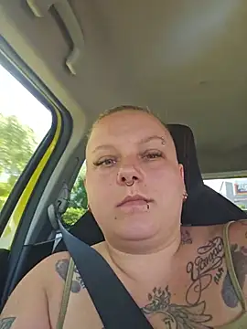 Lady Peggi online show from June 2026 03:23:02 PM