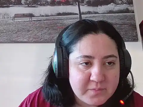 Snapshot of IsabellaJacobs chatting on May 2026 03:55:01 AM IsabellaJacobs online show from May 2026 03:55:01 AM
