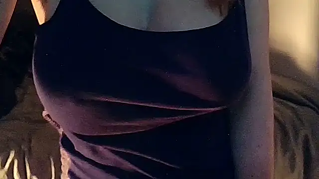 Snapshot of Carlyfr chatting on March 2025 08:21:01 PM Carlyfr online show from March 2025 08:21:01 PM