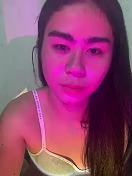 Snapshot of Alluringluna chatting on July 2026 02:23:02 PM Alluringluna online show from July 2026 02:23:02 PM