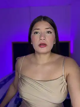 Snapshot of VioletaSanchez24 chatting on June 2026 11:24:02 PM VioletaSanchez24 online show from June 2026 11:24:02 PM