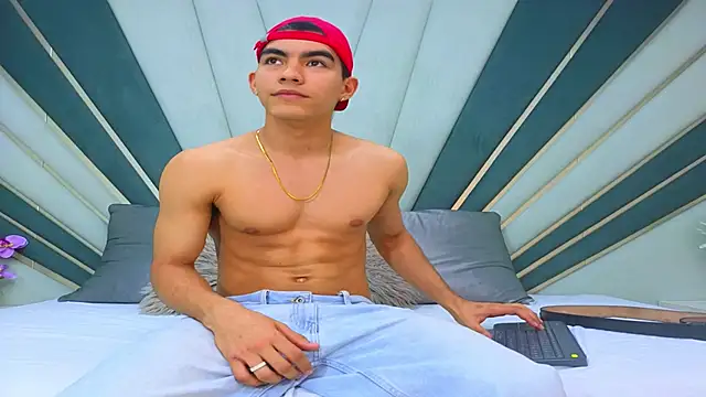 Sebastian Vega online show from May 2026 11:08:01 PM