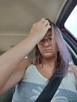 Queenle91 online show from May 2026 04:14:02 PM