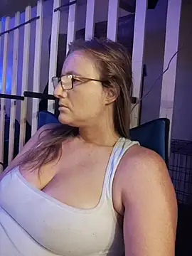 Queenle91 online show from May 2026 03:34:01 AM