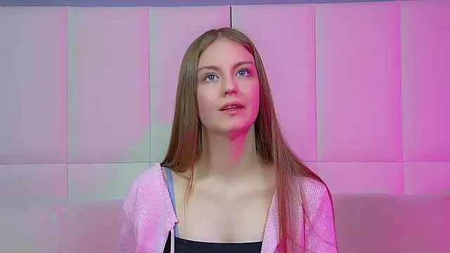 SofiaSarvains online show from May 2026 06:48:02 PM