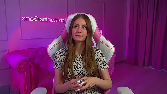 SofiaSarvains online show from June 2026 02:53:01 AM