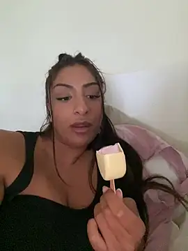 juicyprincess66 online show from May 2026 07:14:01 PM