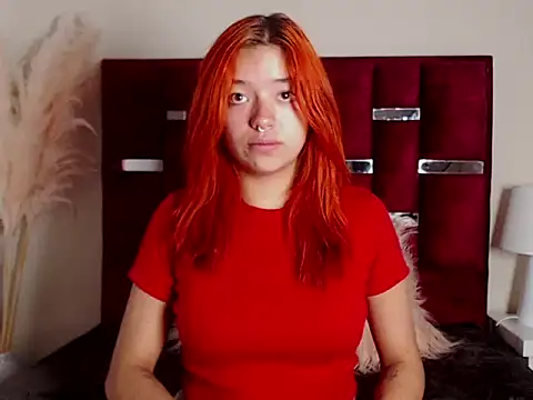 KayleeMei online show from May 2026 02:13:02 PM