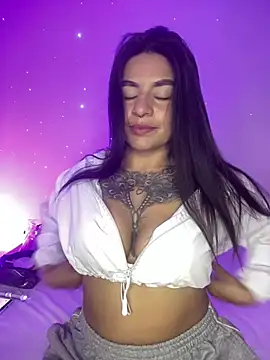 maddy7 x online show from May 2026 11:18:02 PM