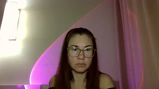 Venus  Love online show from May 2026 06:27:02 PM