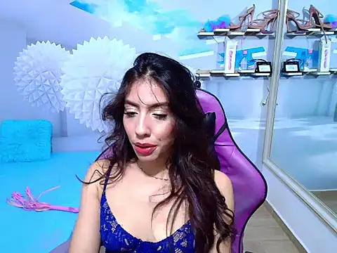 AMBEL-ROSE online show from May 2026 03:32:01 AM