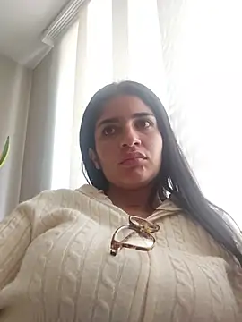 Snapshot of Alisson_Andersen chatting on May 2026 05:23:02 PM Alisson Andersen online show from May 2026 05:23:02 PM