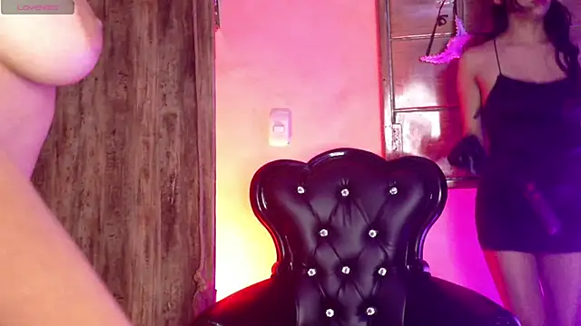 Scarlett Bdsm  online show from May 2026 04:38:01 AM