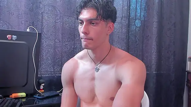 Alessio Valee online show from May 2026 05:35:02 PM