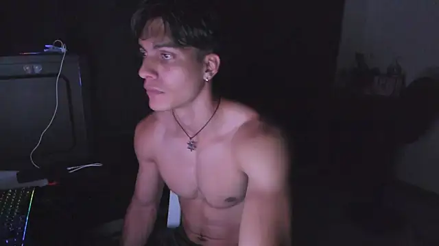 Alessio Valee online show from May 2026 03:26:02 AM