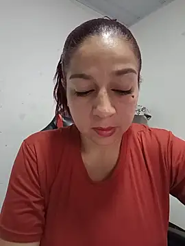 Tumilf online show from May 2026 07:57:01 PM