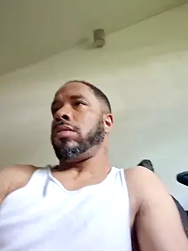 yoursexydaddy8181 online show from May 2026 12:00:02 PM