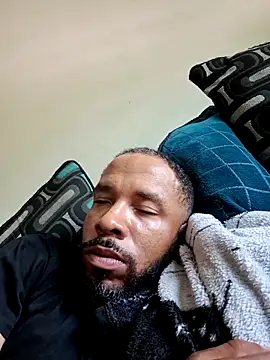 yoursexydaddy8181 online show from June 2026 06:36:01 PM