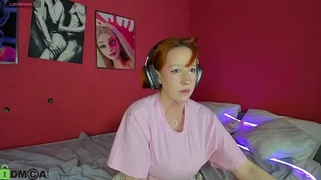 Maya foxy online show from June 2026 11:19:02 AM