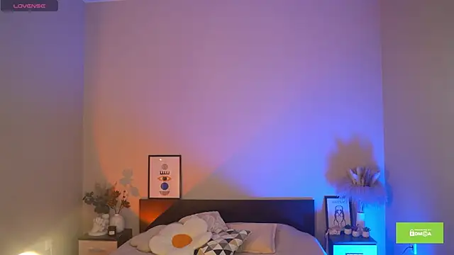 Emmiellee online show from June 2026 09:54:01 AM