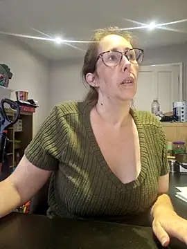 Mysterious-Maiya online show from July 2026 10:15:01 AM