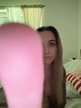 LillyStarr online show from May 2026 11:16:01 AM
