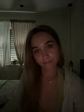 LillyStarr online show from June 2026 02:44:02 PM