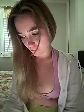 LillyStarr online show from July 2026 11:44:02 AM