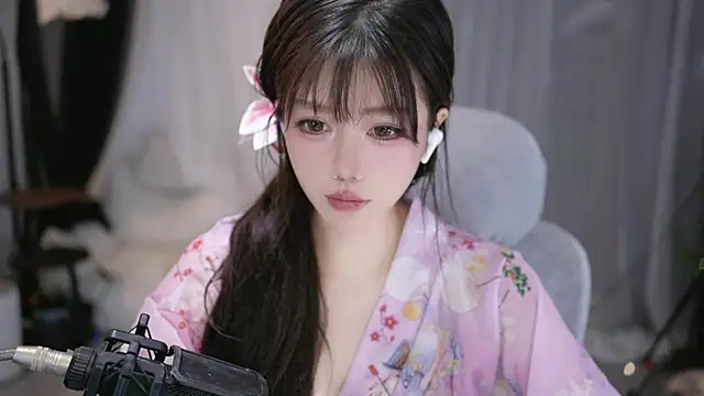 Cecily2 online show from May 2026 05:04:02 AM