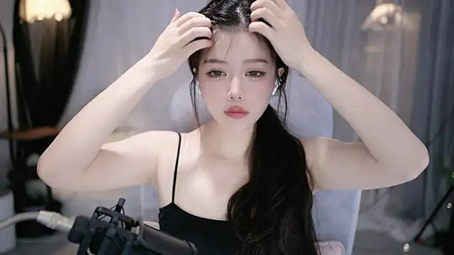 Cecily2 online show from May 2026 04:56:02 AM