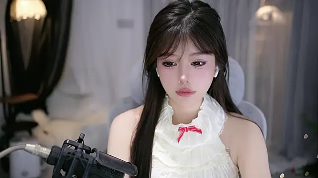 Cecily2 online show from May 2026 05:05:01 AM