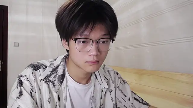 XJ-XIAOXIAO online show from May 2026 08:23:01 PM
