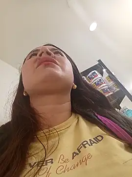 VANESSA  28 online show from May 2026 07:33:02 PM